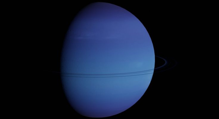giant object collide with Earth
