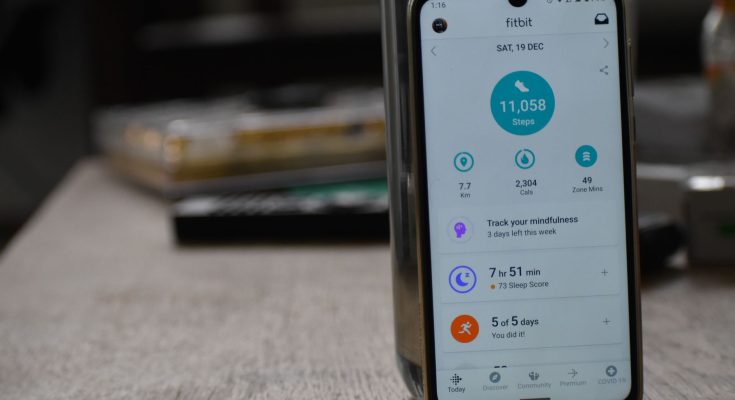 Google Fitbit Edge